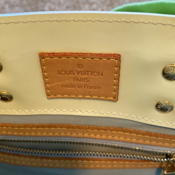 Louis Vuitton mini Vernis tote 100% authentic! - Picture 4 of 10